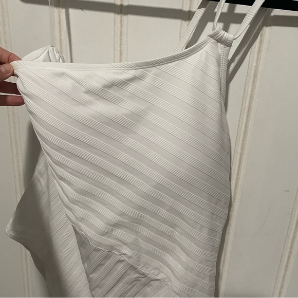 LA BLANCA Linea Costa Lace Back One Shoulder One Piece NEW -865 - Picture 8 of 11